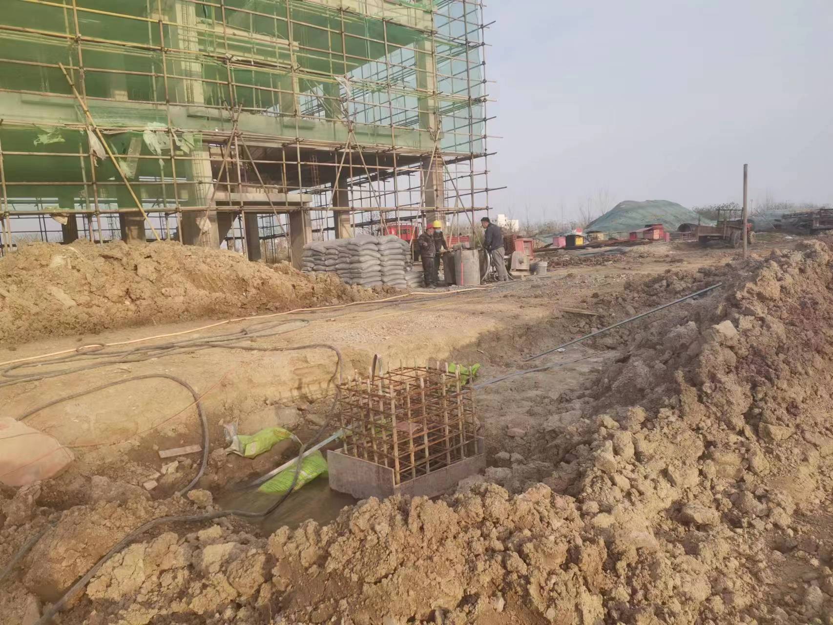 永丰当桥梁出现裂缝的时候应该及时加固修补